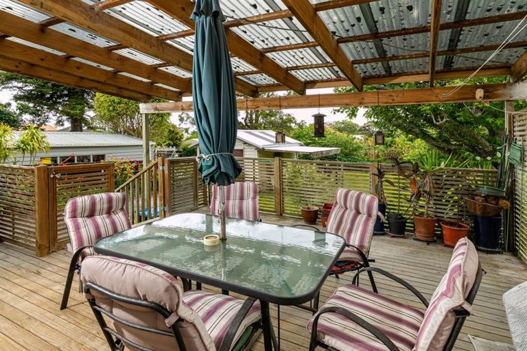 Photo of property in 53 Moa Road, Point Chevalier, Auckland, 1022