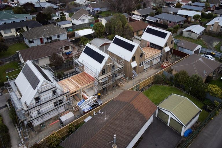 Photo of property in 61 Mackworth Street, Woolston, Christchurch, 8062