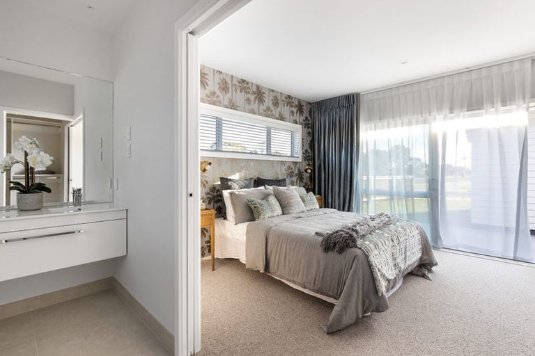 Photo of property in 6 White Road, Otane, 4202