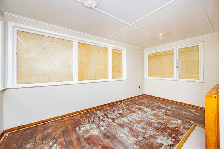 Photo of property in 6-7 Panckhurst Street, Havelock North, 4130