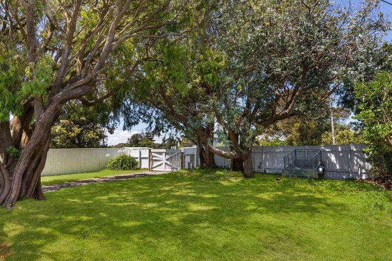 Photo of property in 9 Waitai Street, Castlecliff, Whanganui, 4501