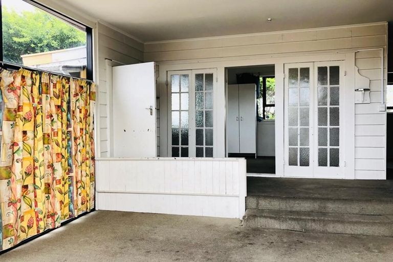 Photo of property in 18 Lupton Road, Manurewa, Auckland, 2102