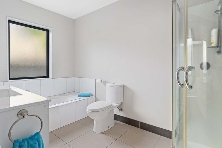 Photo of property in 185 Castlewold Drive, Bethlehem, Tauranga, 3110