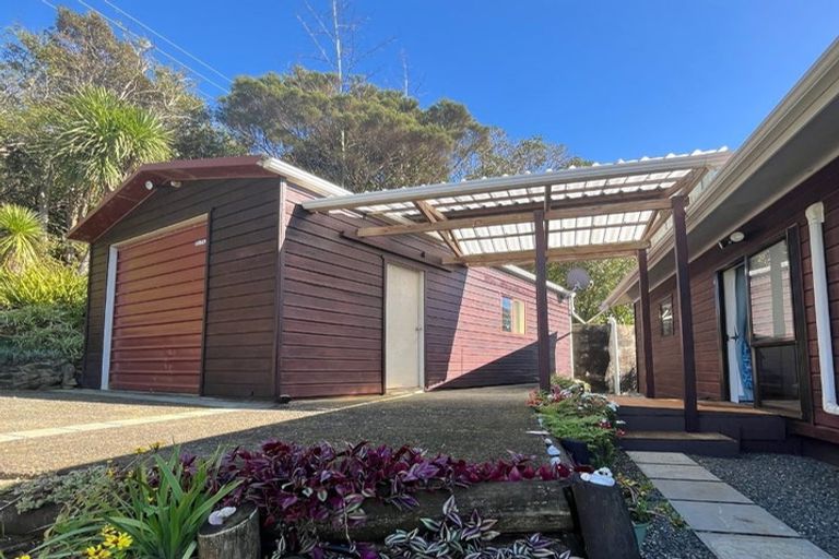 Photo of property in 297b Cable Bay Block Road, Cable Bay, 0420