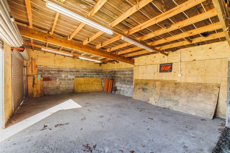 Photo of property in 16 Derby Street, Feilding, 4702