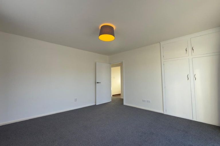 Photo of property in 2/49 Lochee Road, Upper Riccarton, Christchurch, 8041