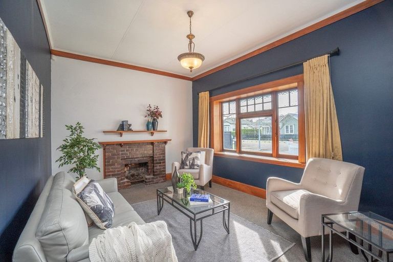 Photo of property in 21 Alfred Street, Roslyn, Palmerston North, 4414