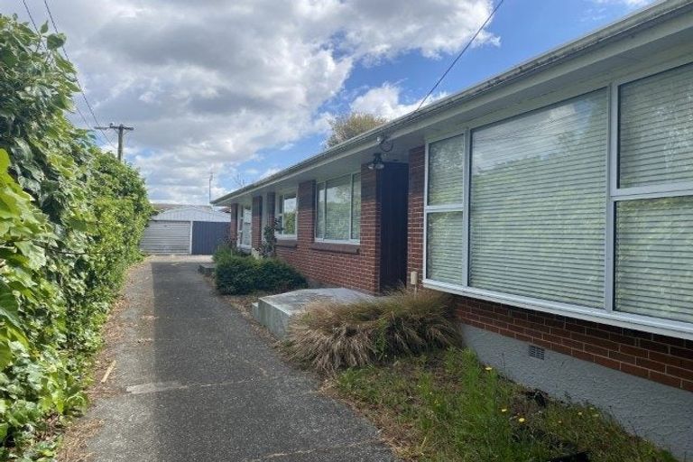 Photo of property in 2/27 Plynlimon Road, Fendalton, Christchurch, 8052