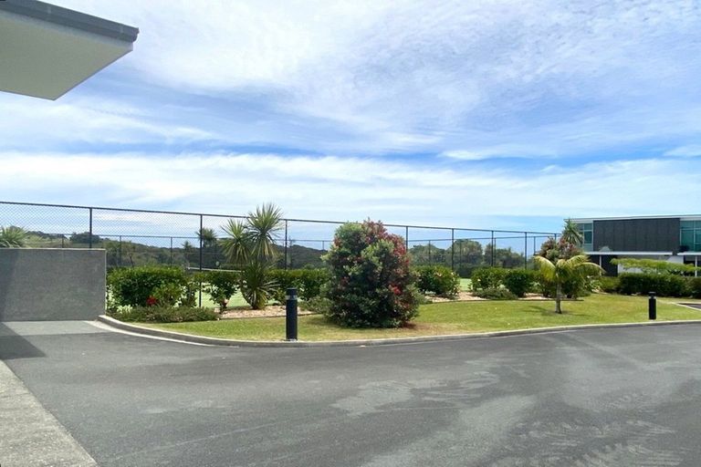 Photo of property in Doubtless Bay Villas, 10/18 Dudley Crescent, Cable Bay, 0420