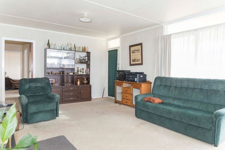 Photo of property in 2a Gertrude Street, Dannevirke, 4930