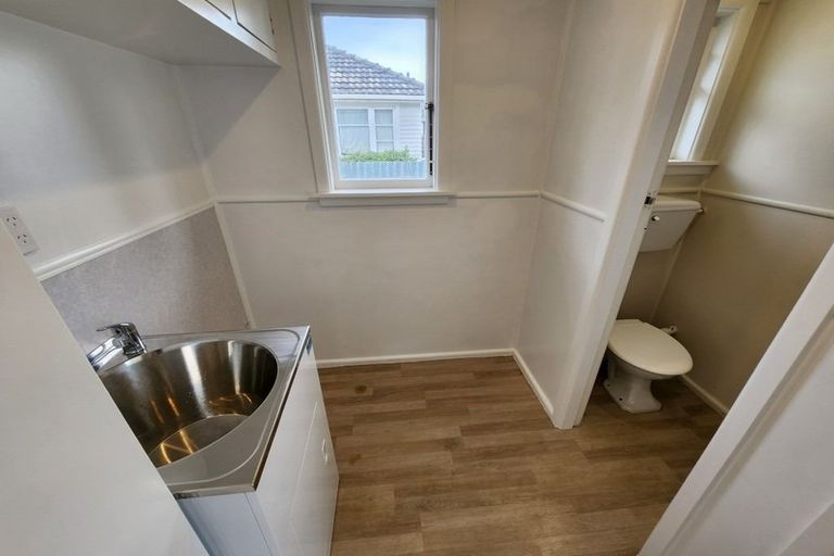 Photo of property in 1/176 Springs Road, Hornby, Christchurch, 8042