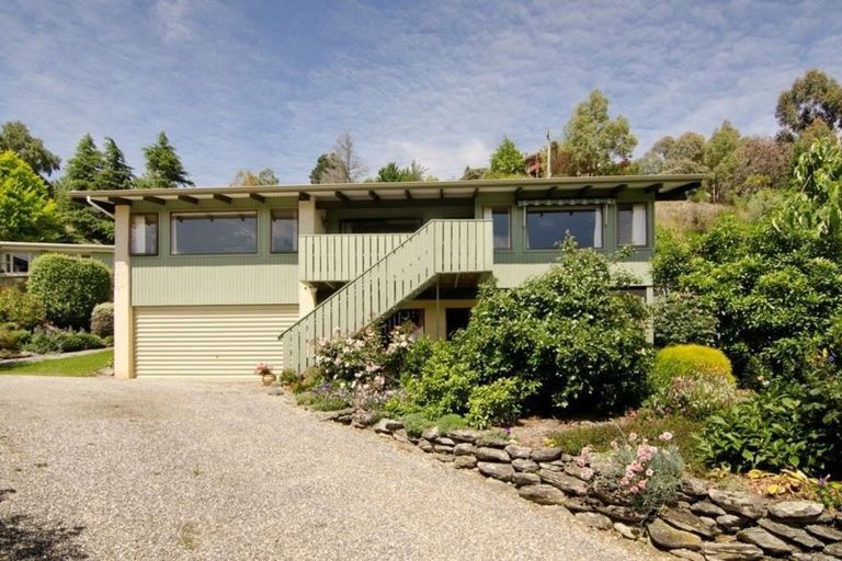 Photo of property in 5 Branxholm Street, Roxburgh, 9500