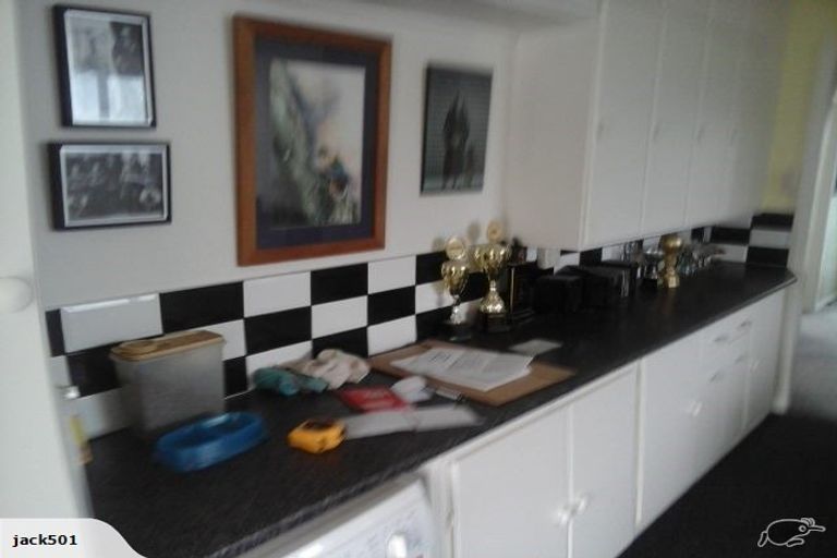 Photo of property in 55 Domett Street, Opunake, 4616