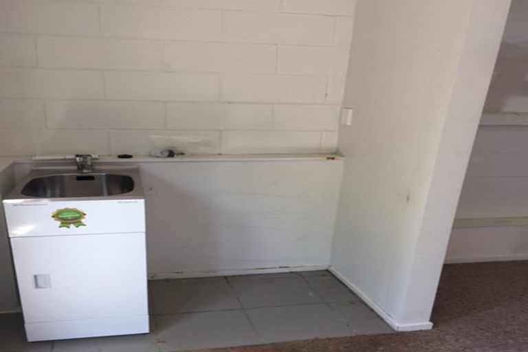 Photo of property in 2/26 Bayview Road, Hauraki, Auckland, 0622