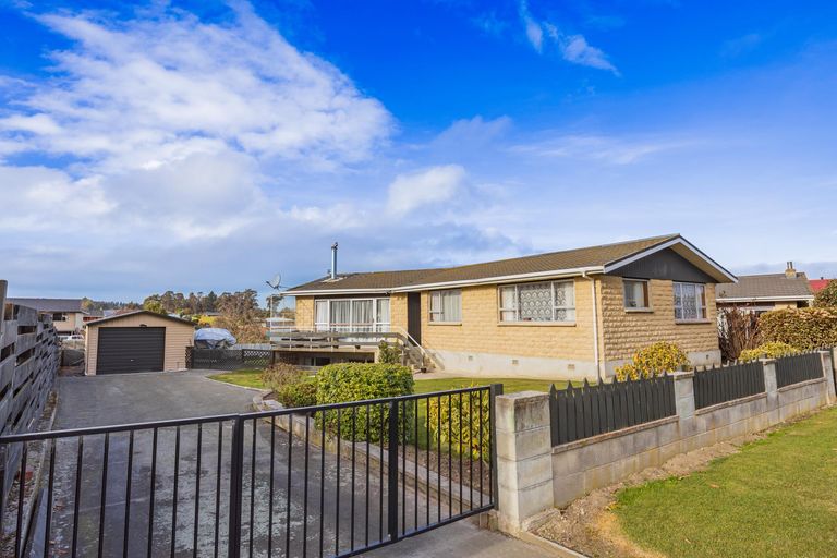 Photo of property in 46 Grove Avenue, Weston, Oamaru, 9401