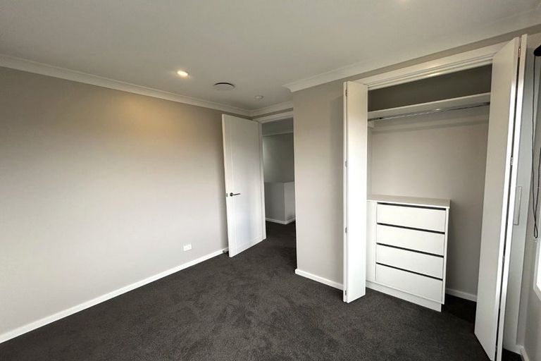 Photo of property in 123 Normandale Road, Normandale, Lower Hutt, 5010