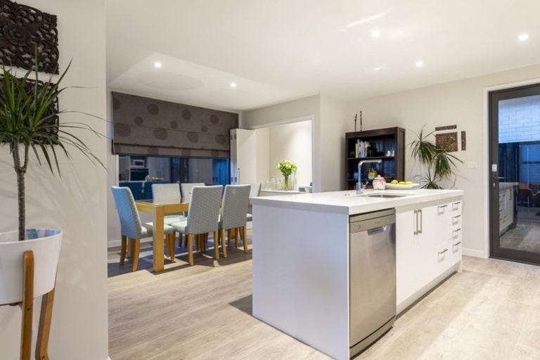 Photo of property in 14 Eden Crescent, Brookfield, Tauranga, 3110