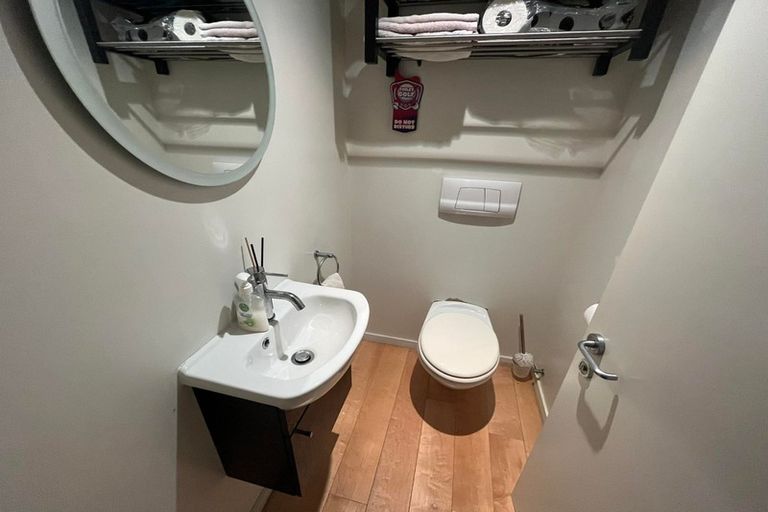 Photo of property in 2/272 Marine Parade, New Brighton, Christchurch, 8061