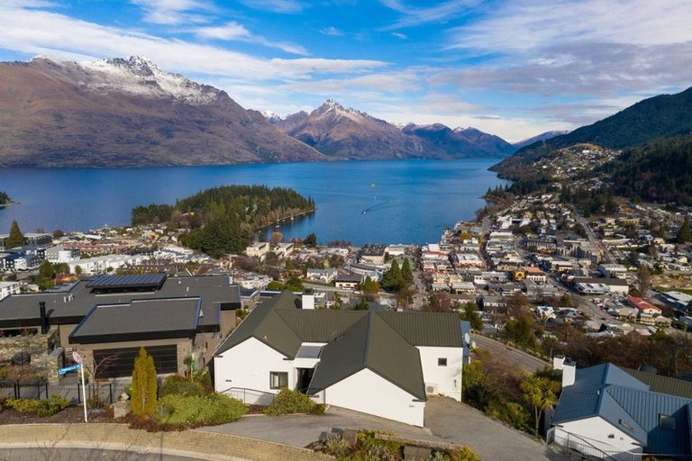 Photo of property in 56a Belfast Terrace, Queenstown, 9300
