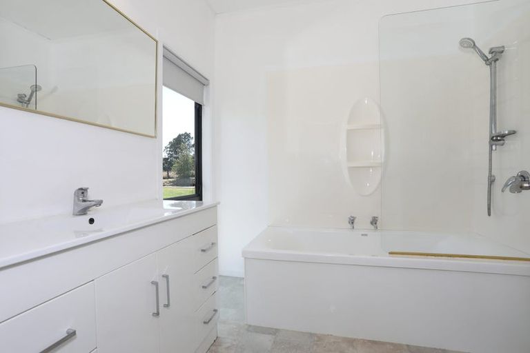 Photo of property in 122 Kilkern Road, Marton, Bulls, 4894