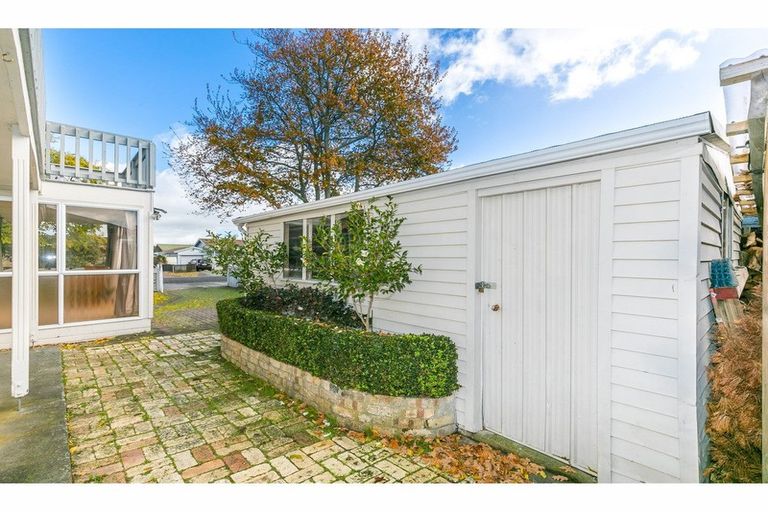 Photo of property in 1b Oak Avenue, Nawton, Hamilton, 3200