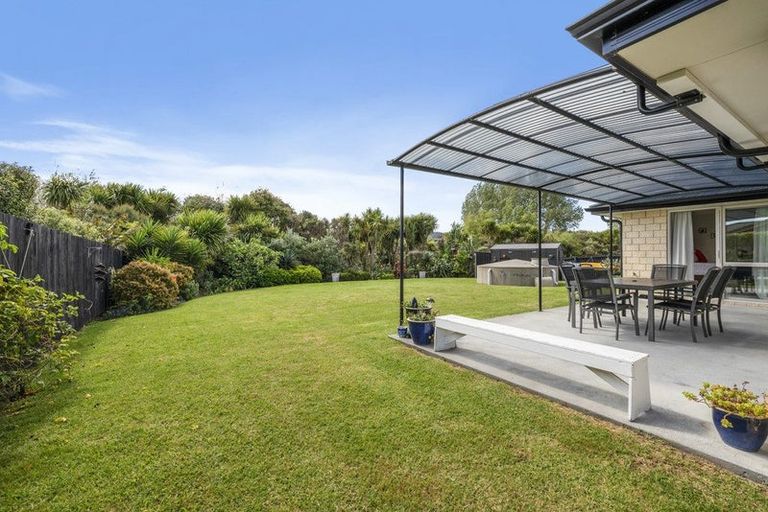 Photo of property in 16 Jack Boyd Drive, Mangawhai Heads, Mangawhai, 0573