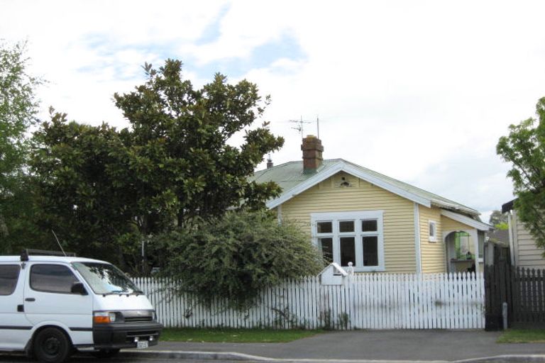 Photo of property in 6 Seddon Street, Rangiora, 7400