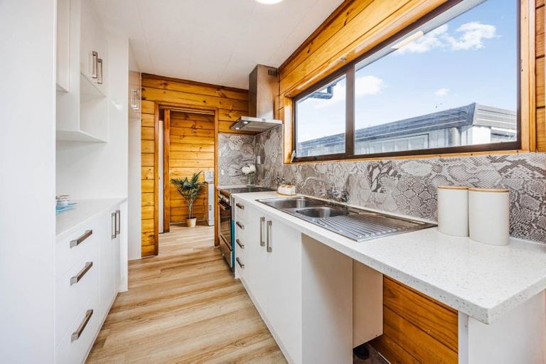 Photo of property in 3/32 Great South Road, Papakura, 2110