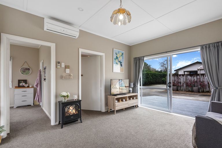 Photo of property in 20a Bracken Street, Leamington, Cambridge, 3432