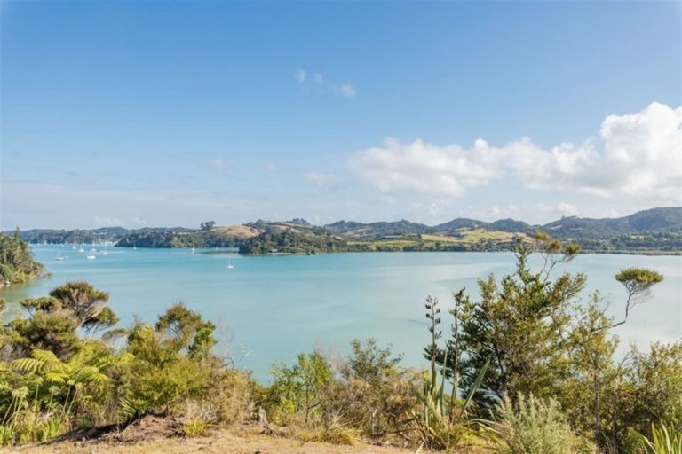 Photo of property in 24 Te Wahapu, Russell, 0272