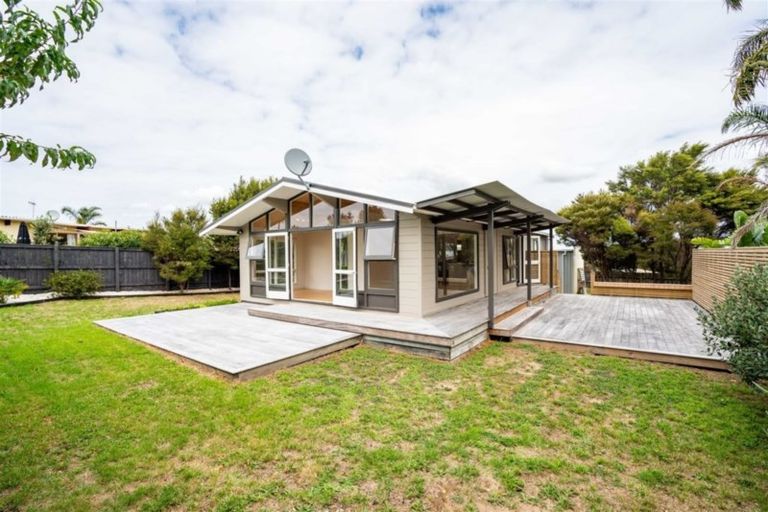 Photo of property in 15a Norfolk Drive, Mangawhai Heads, Mangawhai, 0505
