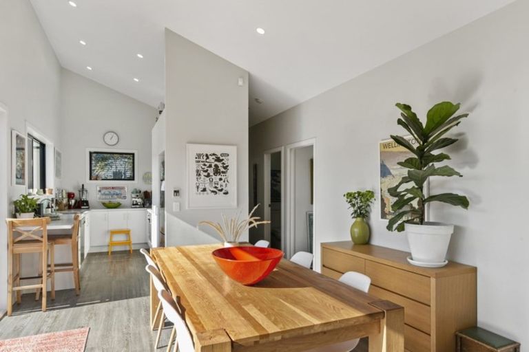 Photo of property in 89 Totara Road, Miramar, Wellington, 6022