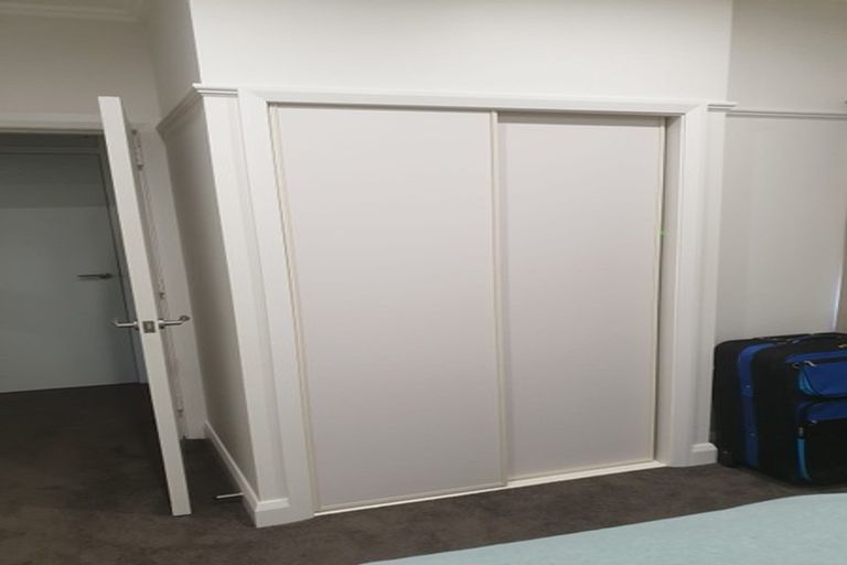 Photo of property in Fountain Court, 9/48 Oriental Parade, Oriental Bay, Wellington, 6011