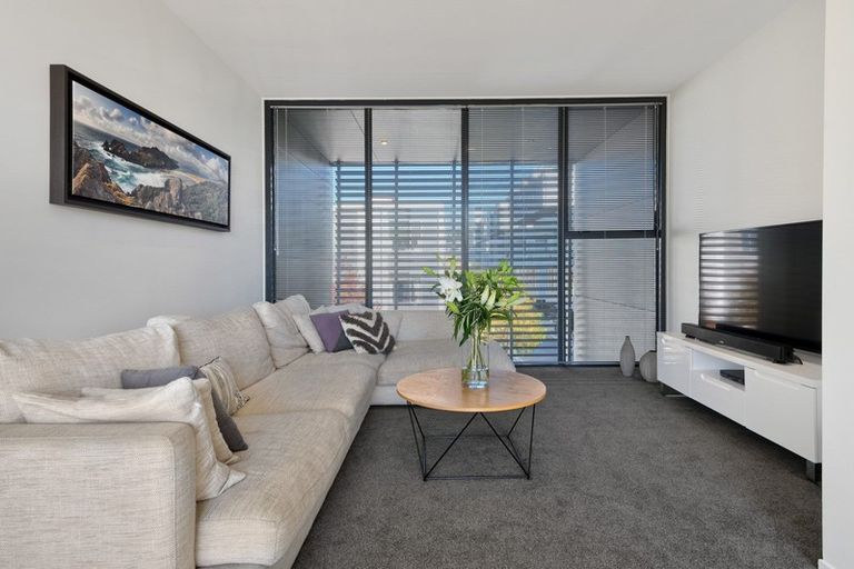 Photo of property in 66 Fisher-point Drive, Auckland Central, Auckland, 1010