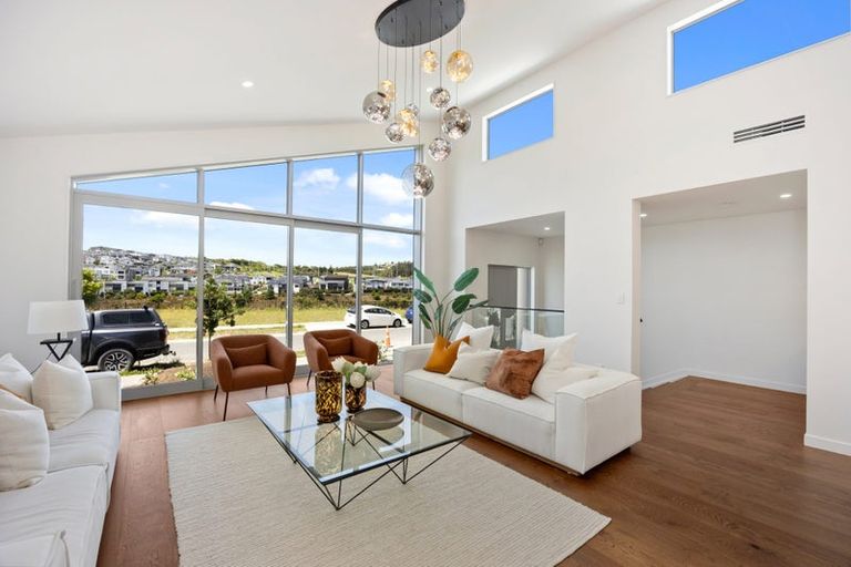 Photo of property in 46 Streamview Way, Long Bay, 0792