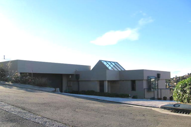 Photo of property in 6 Emerald Lane, Cashmere, Christchurch, 8022