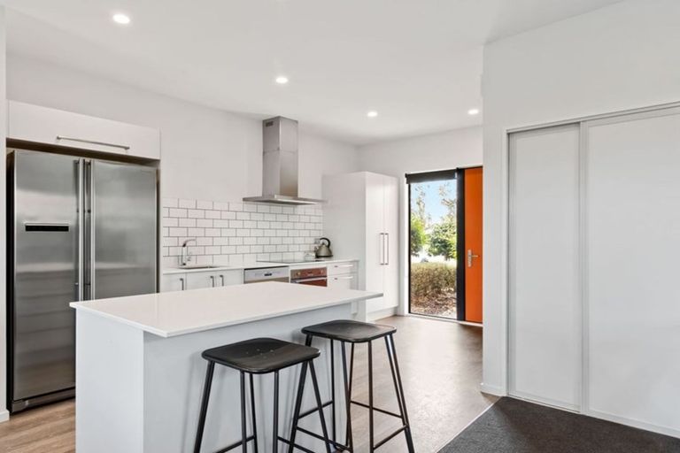 Photo of property in 63 Caulfield Avenue, Halswell, Christchurch, 8025