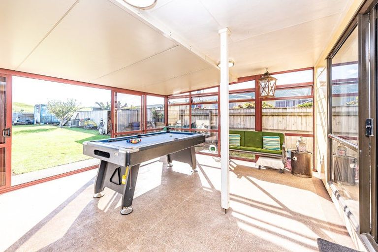 Photo of property in 49 Manuka Street, Castlecliff, Whanganui, 4501