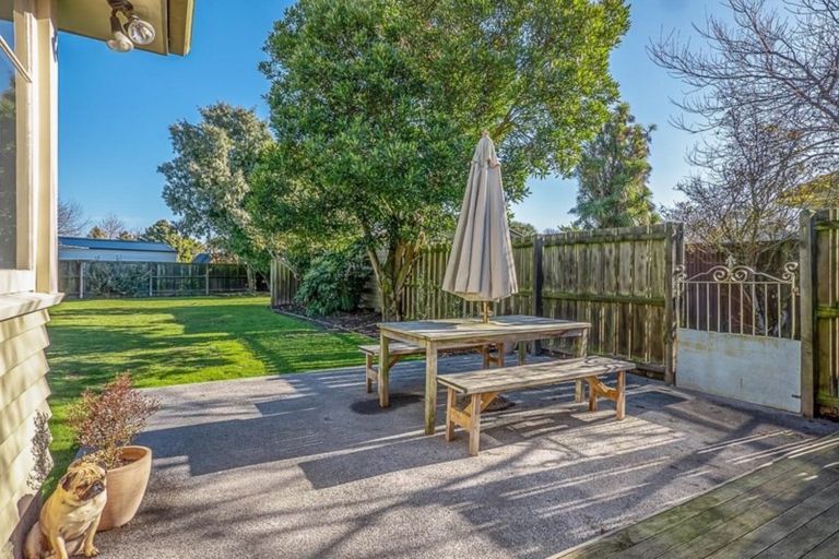 Photo of property in 49 Wayside Avenue, Burnside, Christchurch, 8053