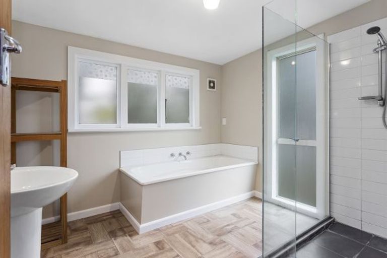 Photo of property in 76 Ferry Road, Woodend Beach, Kaiapoi, 7691