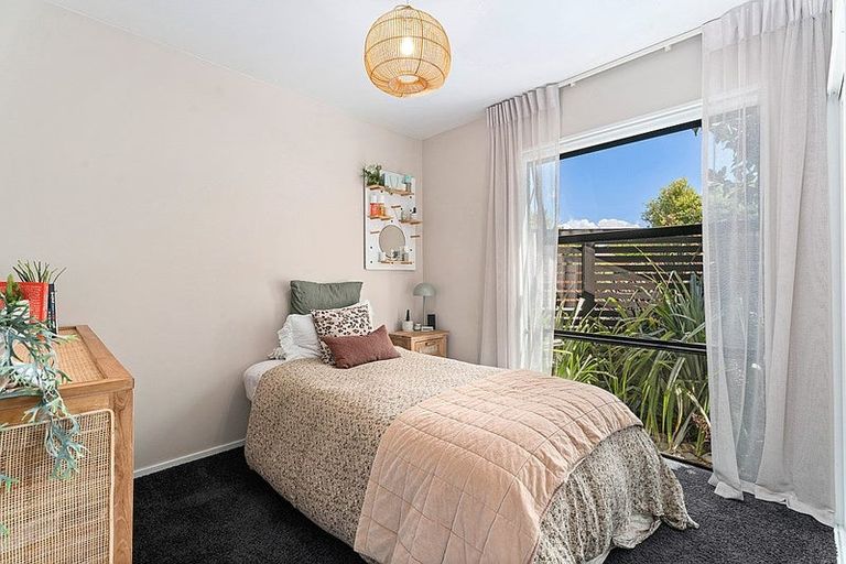 Photo of property in 21 Hewson Crescent, Lake Hawea, Wanaka, 9382