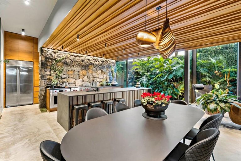 Photo of property in 14b William Street, Takapuna, Auckland, 0622