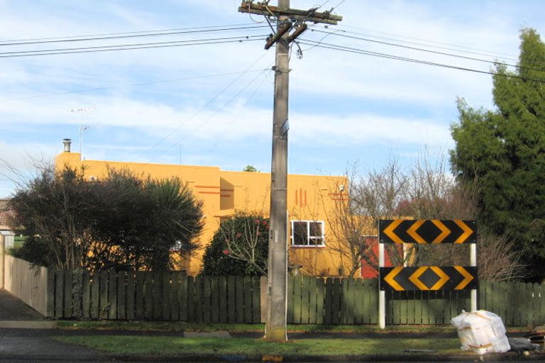 Photo of property in 4/29a South Street, Papakura, 2110