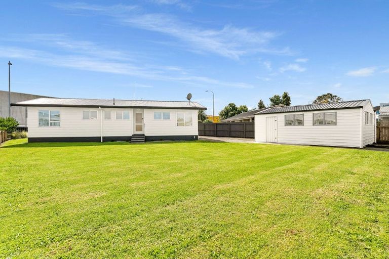 Photo of property in 16 Girven Road, Mount Maunganui, 3116