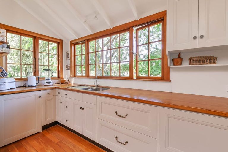 Photo of property in 1971 Moutere Highway, Upper Moutere, 7175