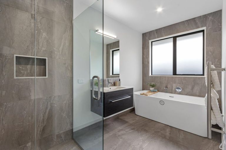 Photo of property in 28 Withers Crescent, Halswell, Christchurch, 8025