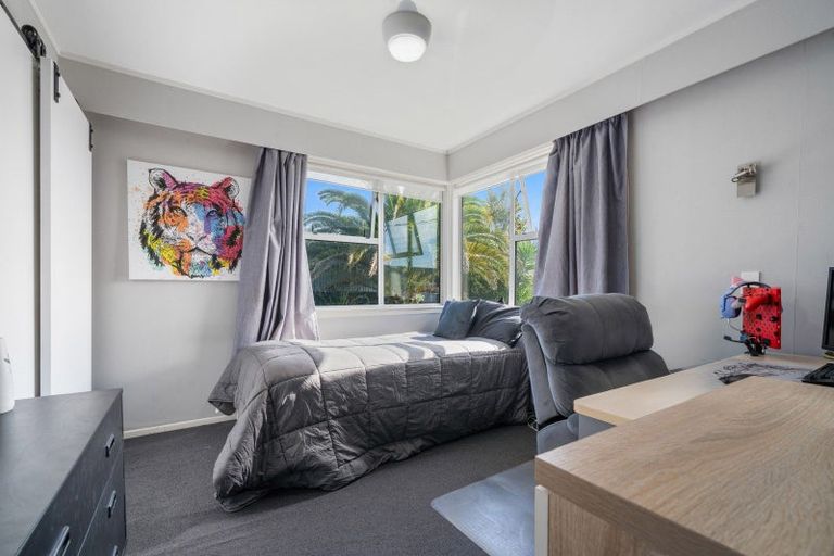 Photo of property in 33e Sanders Avenue, Westown, New Plymouth, 4310