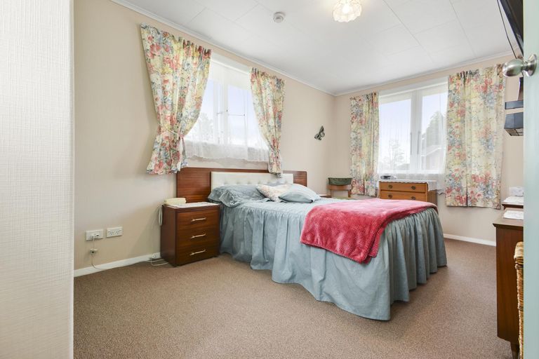 Photo of property in 45 Te Wheoro Street, Meremere, Mercer, 2474