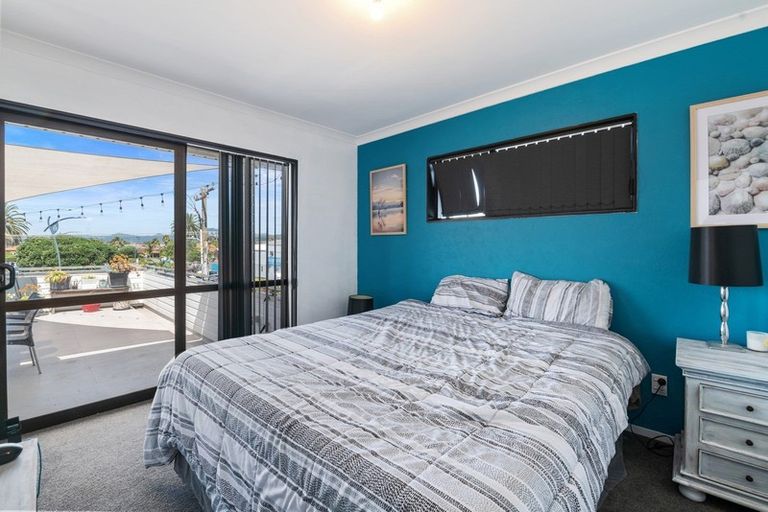 Photo of property in 1061 Papamoa Beach Road, Papamoa Beach, Papamoa, 3118