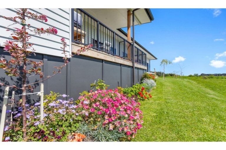 Photo of property in 44 Paerata Ridge Road, Waiotahe, Opotiki, 3198